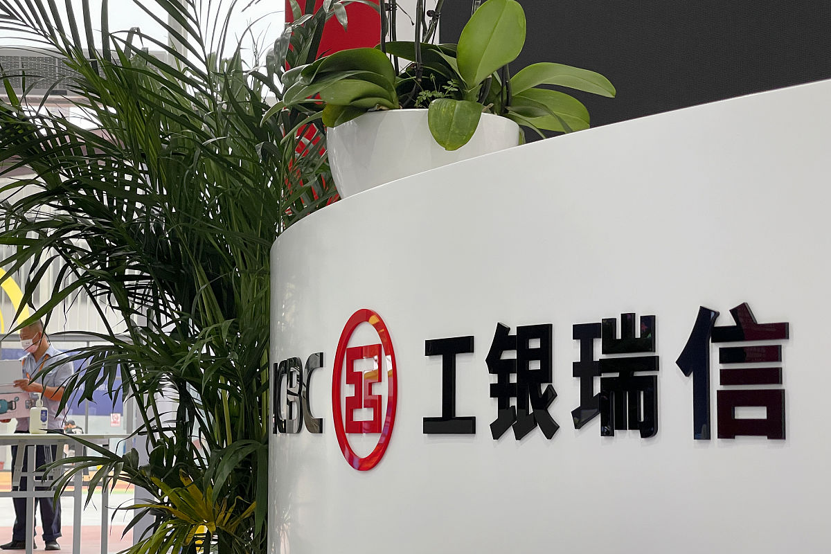 云南经贸外事学校2021年招生专业有哪些