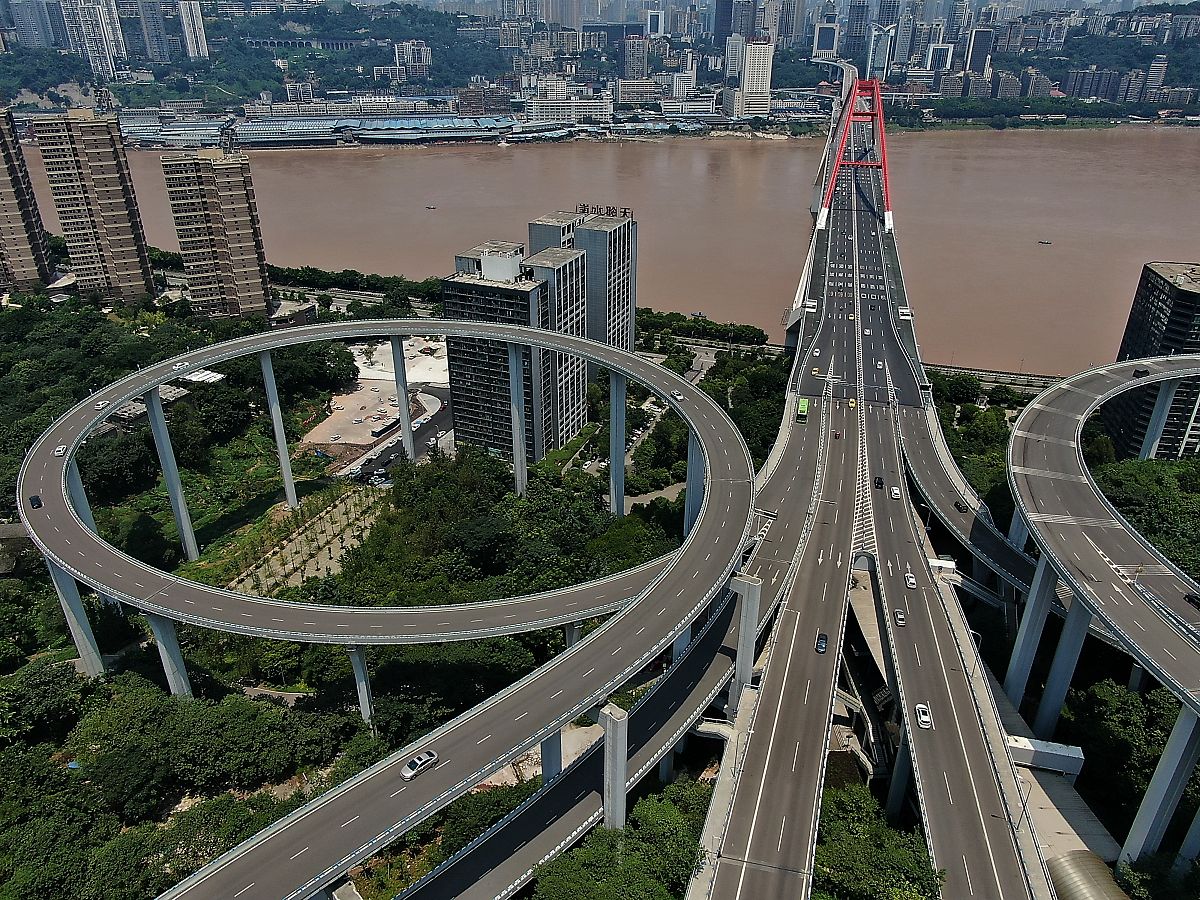 桥梁几何参数详解：跨度、桥宽、桥高等关键指标