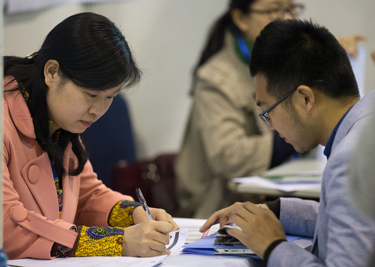 初中毕业生选中专要注意这几个因素！
