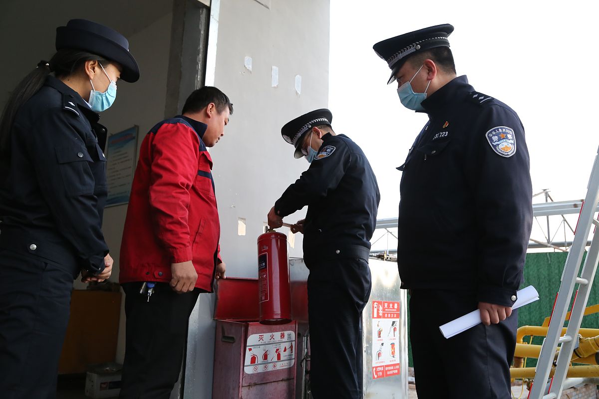 灭火器采购合同范本 - 标准格式下载