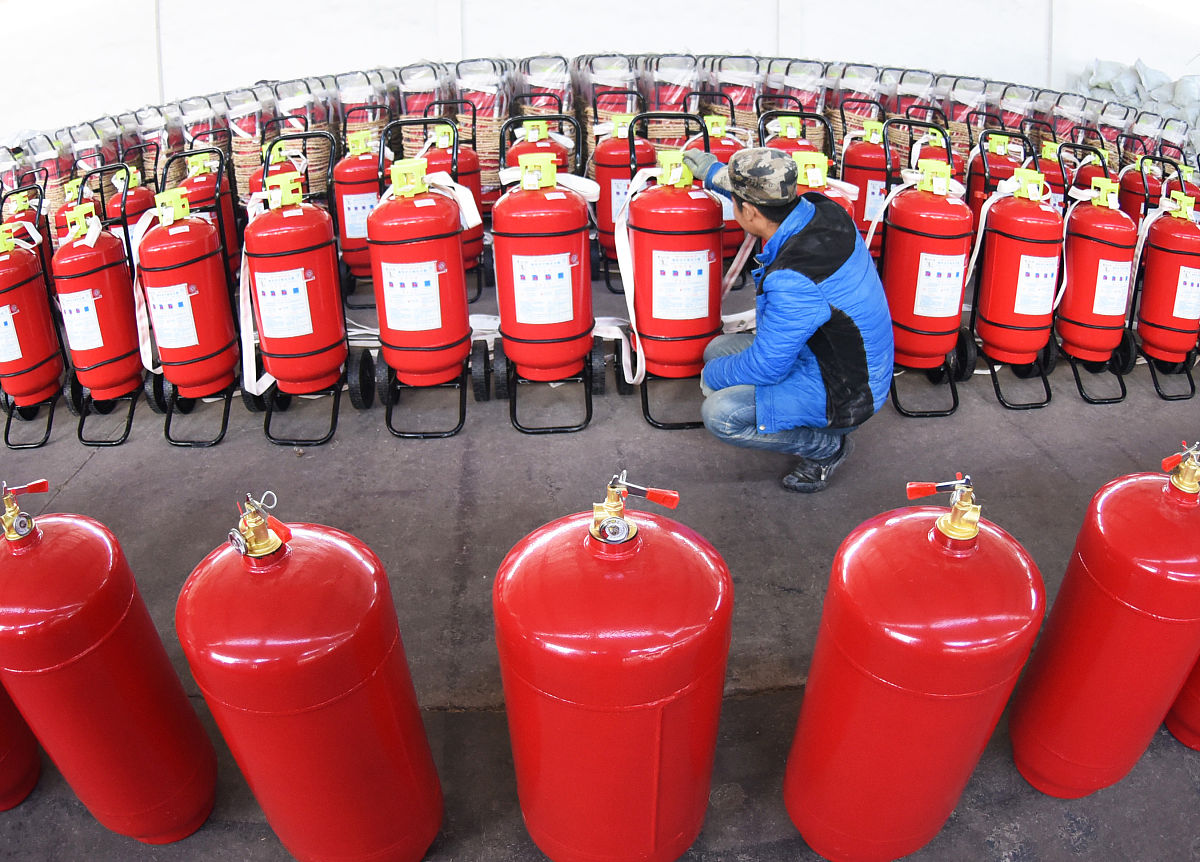 干粉灭火器满五年检修