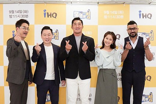 新浪微博 CEO 王高飞：为什么被叫做 '夹总'？