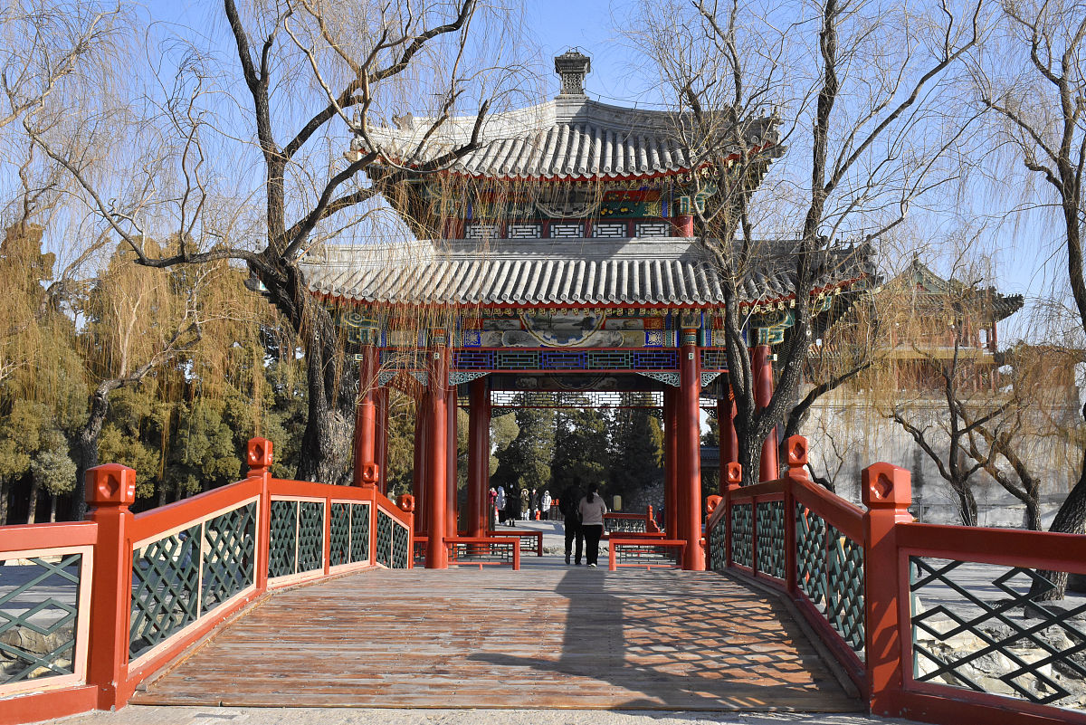 陶然亭一带以前是坟场吗