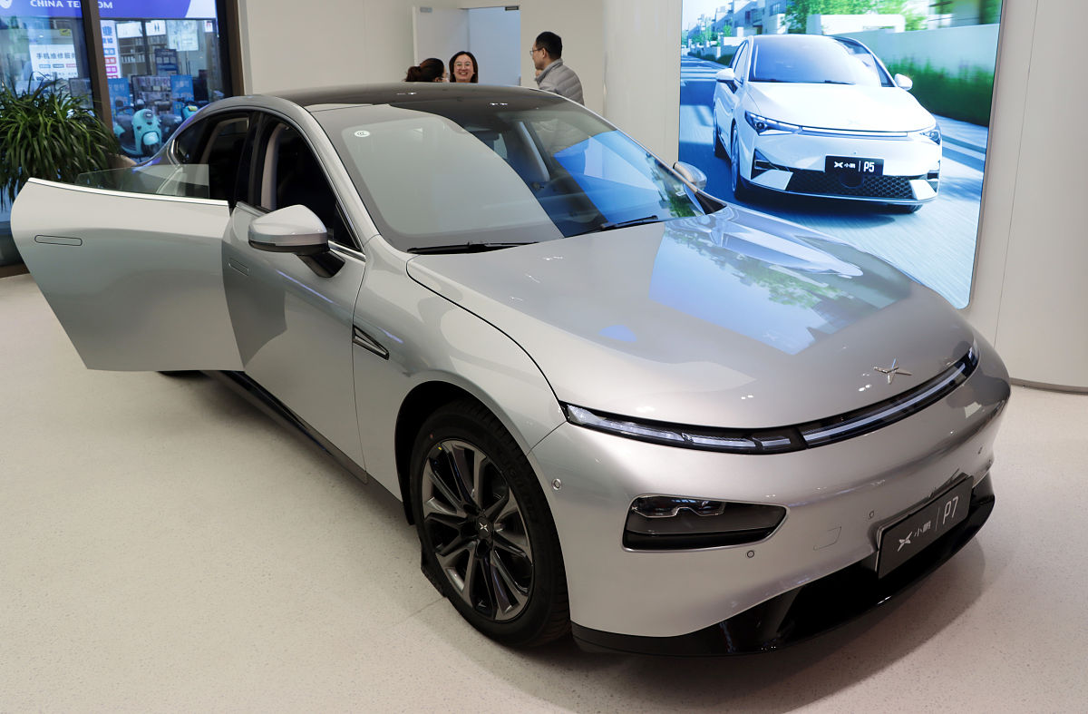 安顺光辉职业技术学校2023招生专业有哪些汽车美容装潢专业就业方向如何