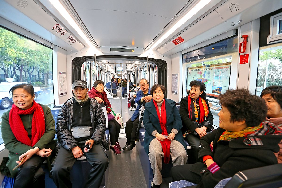 2018年12月26日,上海松江有轨电车2号线(仓华路站—中辰路站)正式开通