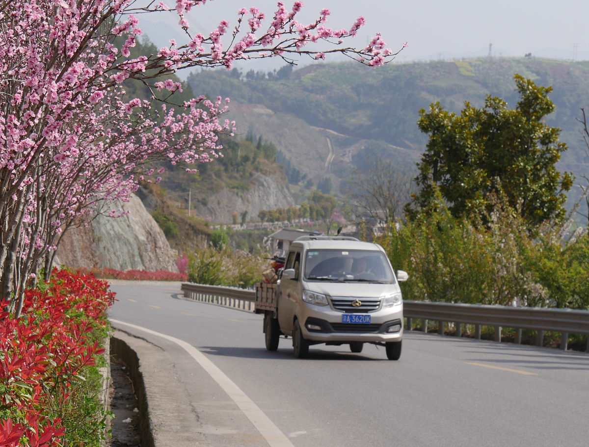 重庆汽车职业学校五年一贯制大专招生 | 汽车行业人才培养摇篮