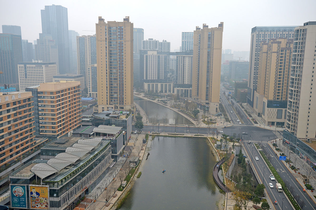 2019年1月3日,成都,高新区月牙湖.(如下载使用,请务必署名红星新闻 王