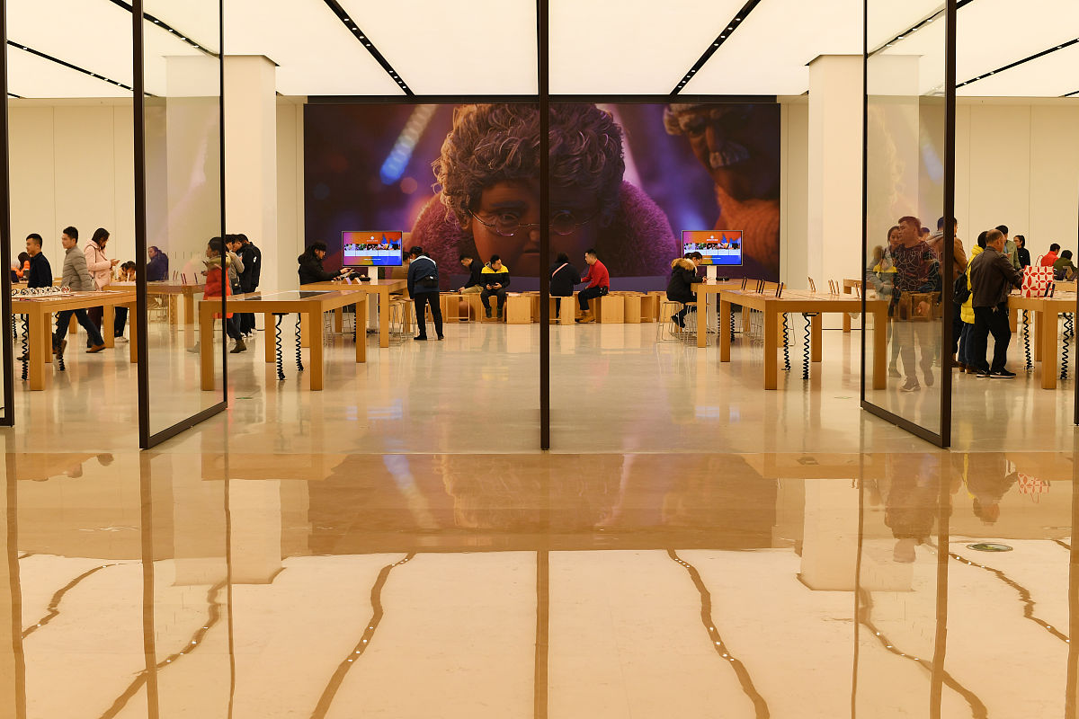 新买的iPhone14怎么里面有几年前的短信