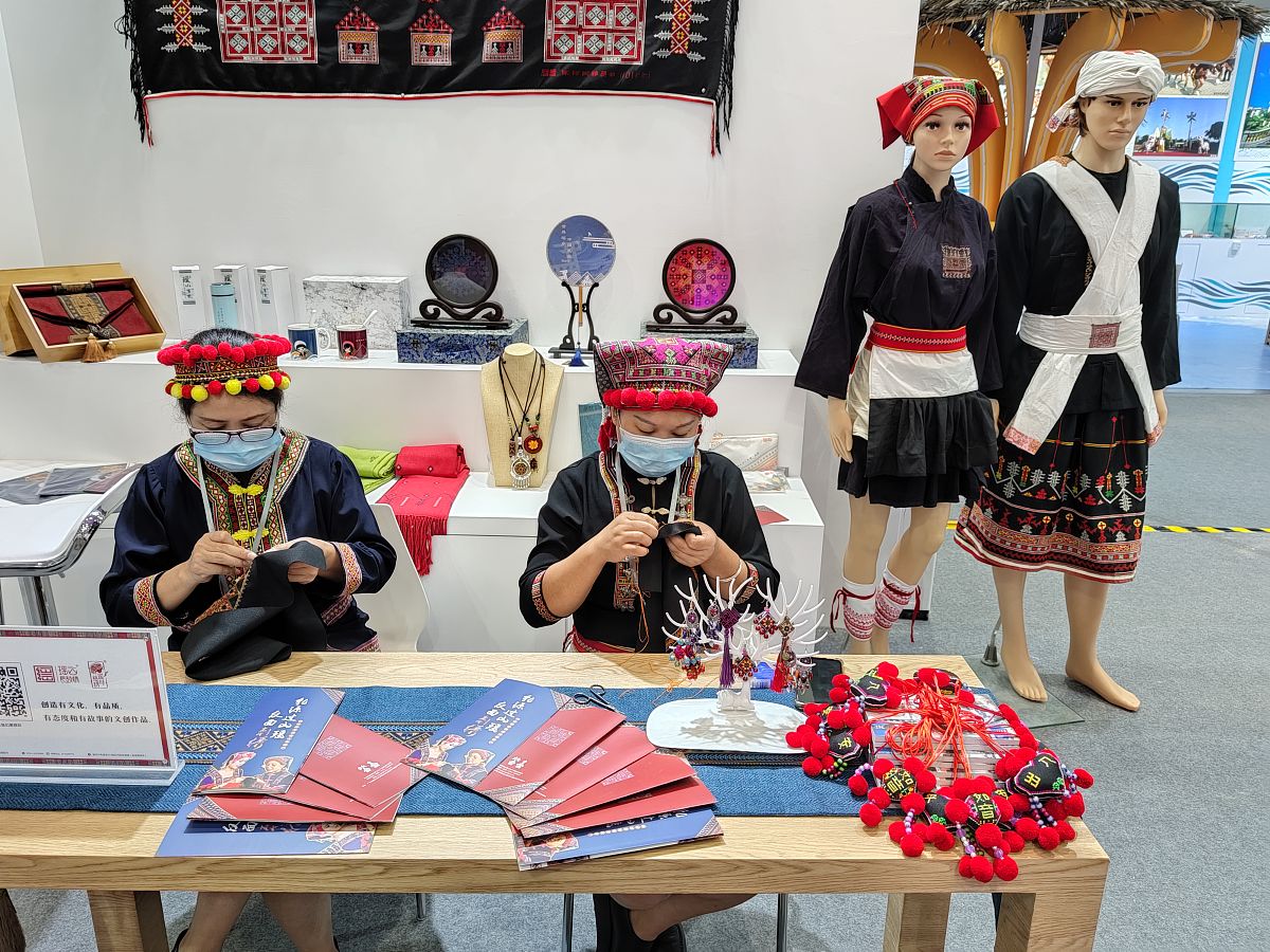 2021年9月23日,被誉为"中国文化产业第一展"的第十七届中国(深圳)国际