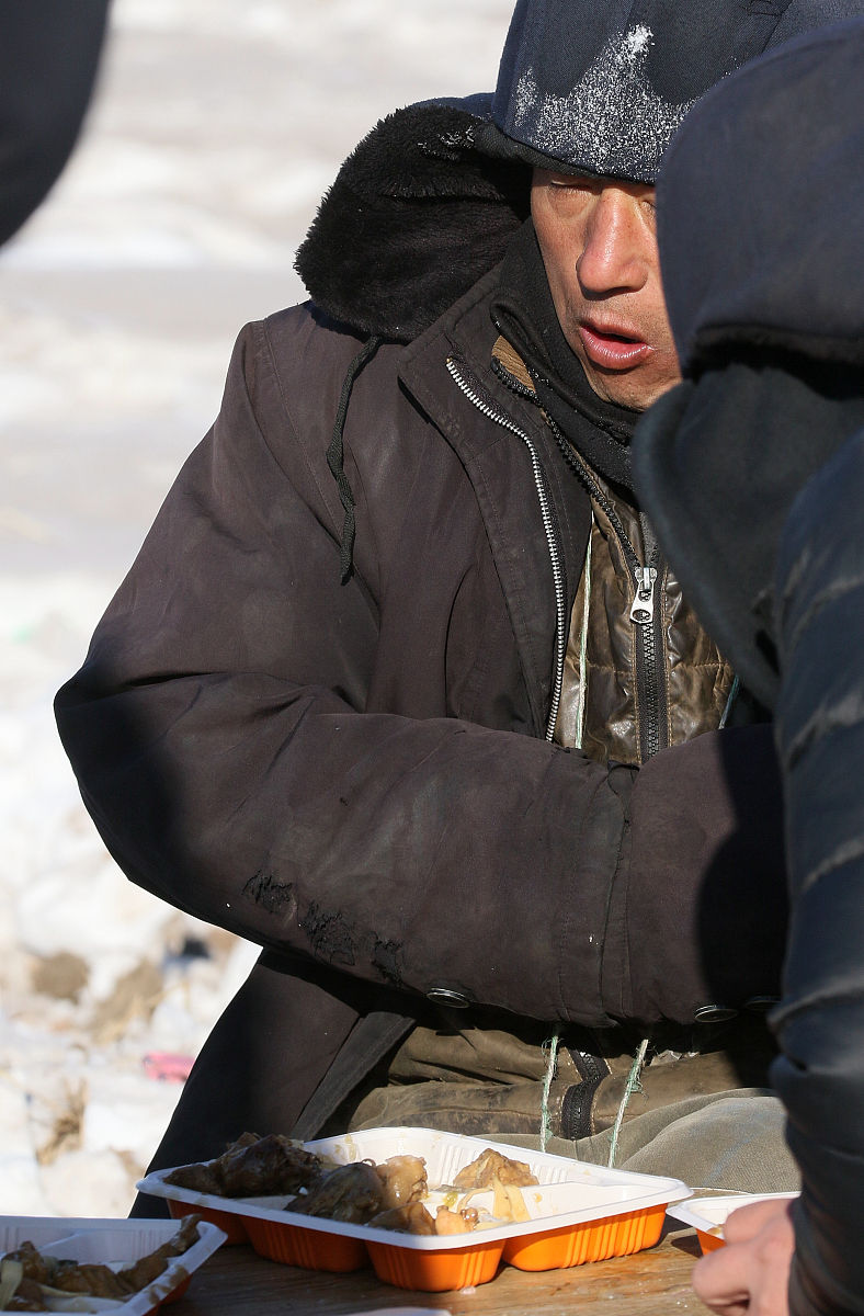 2020年12月15日,黑龙江省哈尔滨市,最低气温已经接近-30℃,冰雪大世界