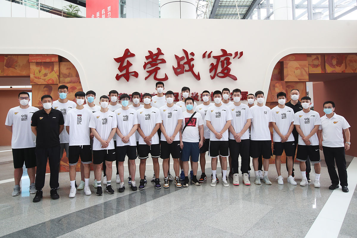 山东华德职业中等专业学校航空服务专业荣誉奖项