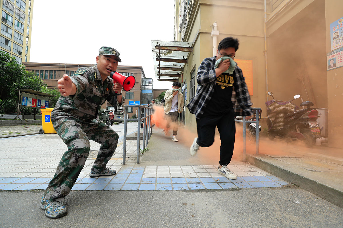 哨兵上岗期间应急处理：如何避免上厕所情况？