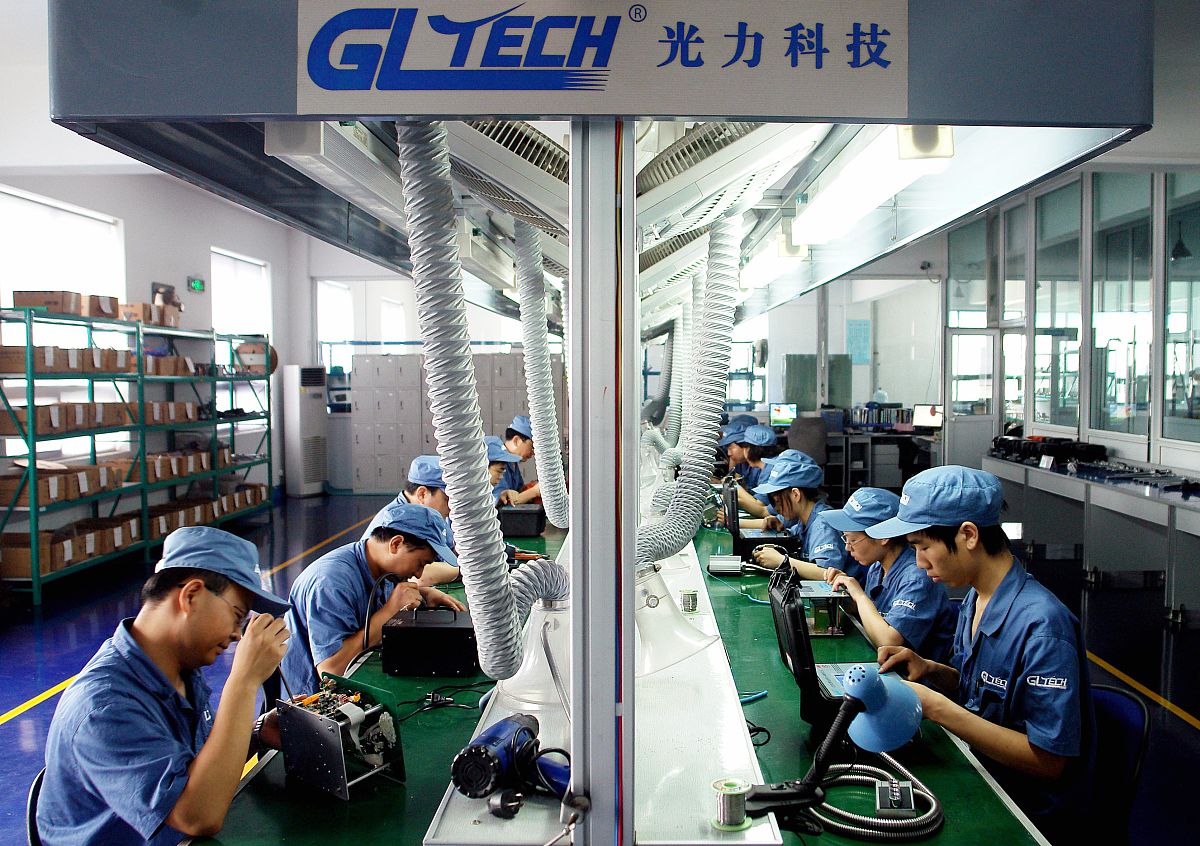 请问柳州瑞浦塞克公司怎么样？收到了offer但是不懂加班的情况和薪资待遇会不会降