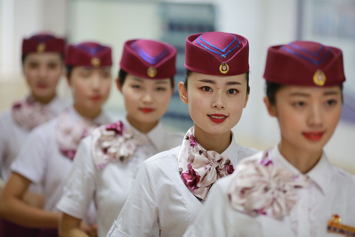 成都铁路运输学校高铁、动车乘务专业：就业前景广阔