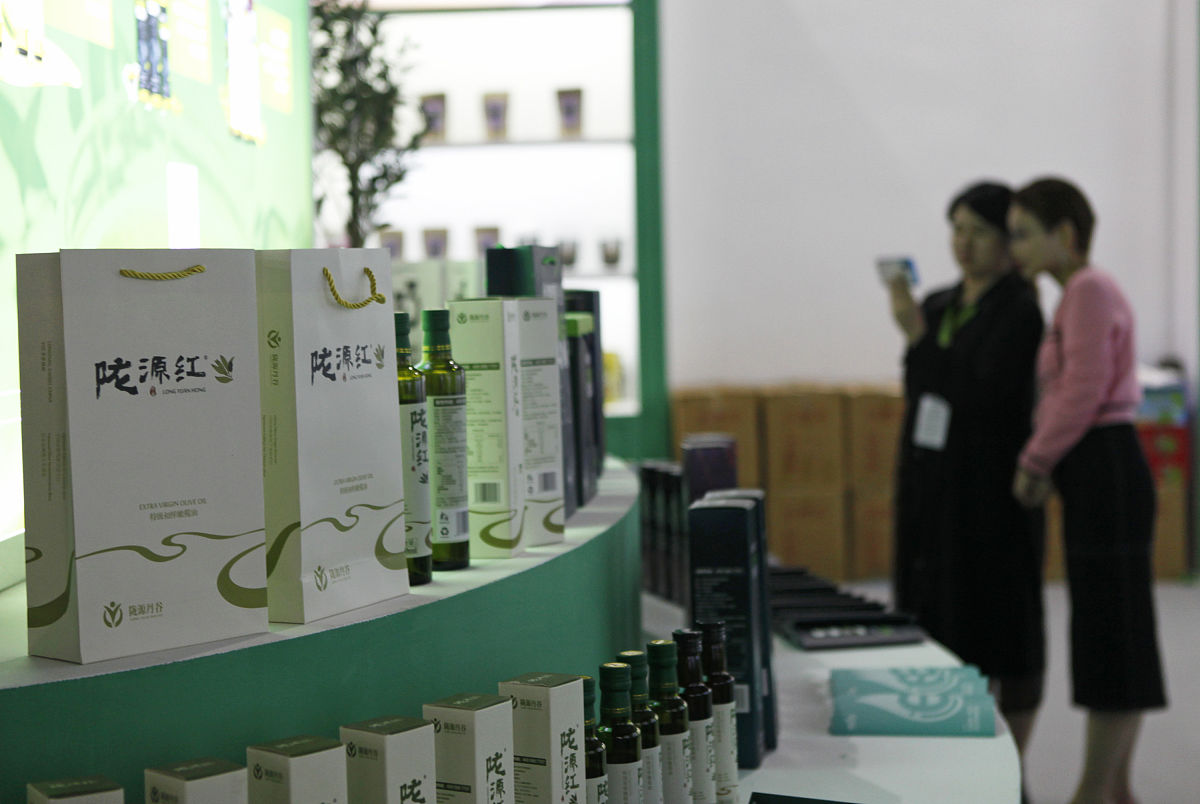 农村卷烟品牌培育活力提升策略：智能化、数据营销与终端陈列