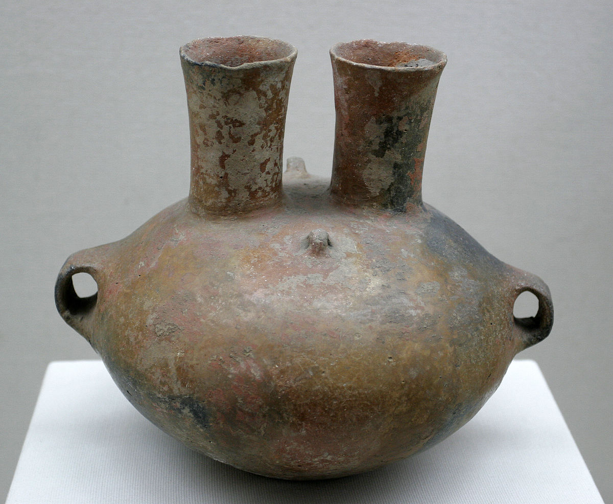 2008年08月12日 双口红陶壶,新石器时代,来源:赤峰市翁牛特旗大南沟.