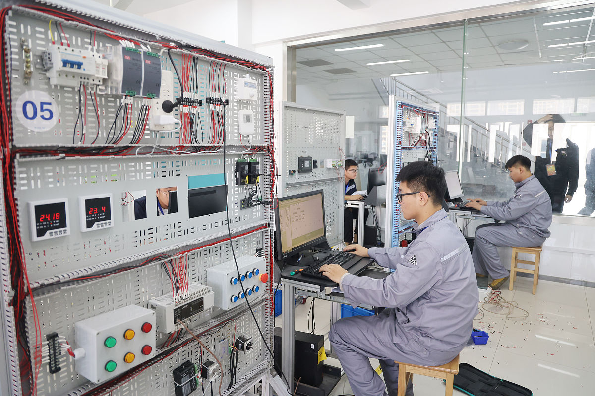 山西经贸职业学院智能控制技术专业课程设置详解