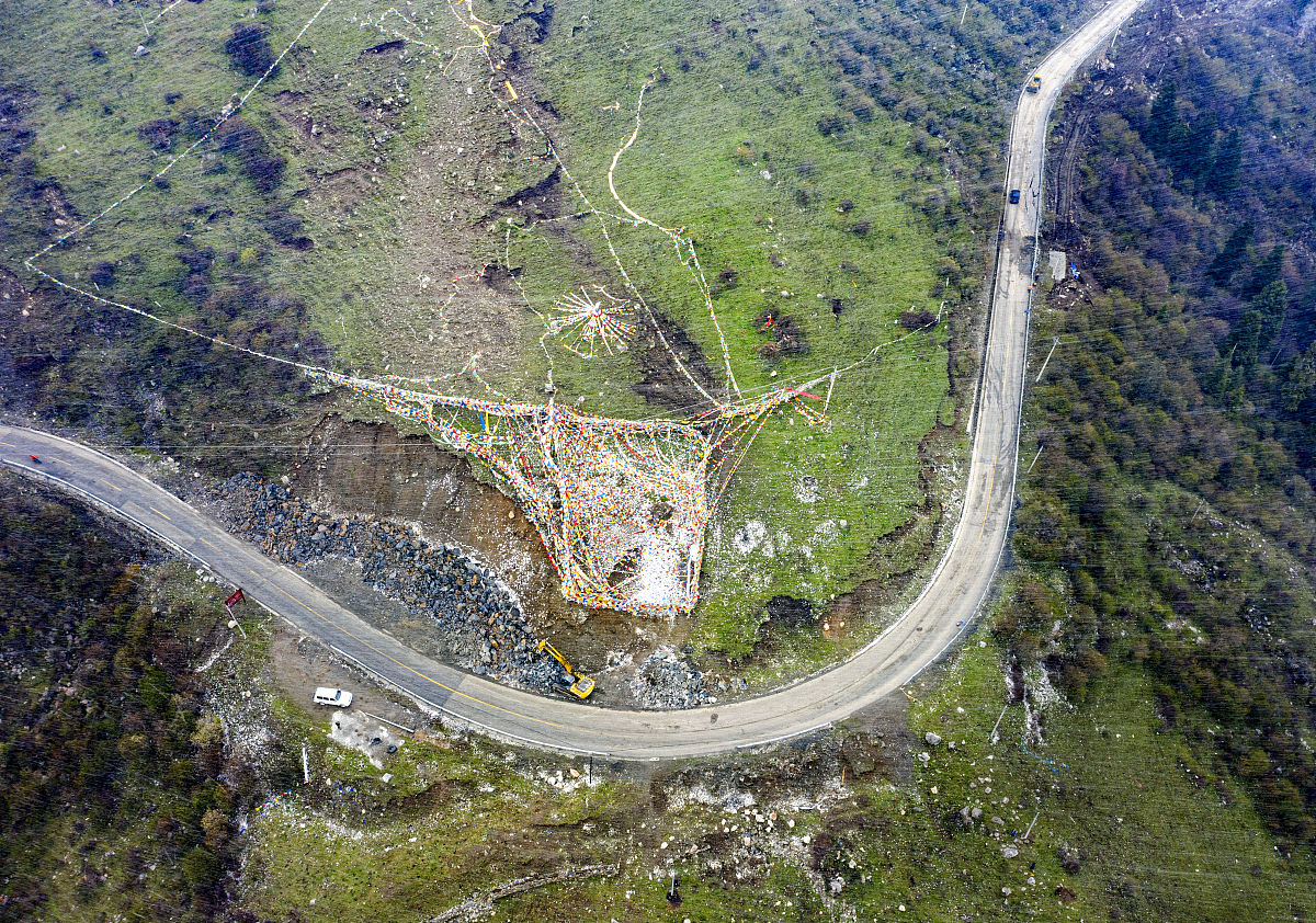 乐山市308省道石子到宝兴237公里800米处在哪里