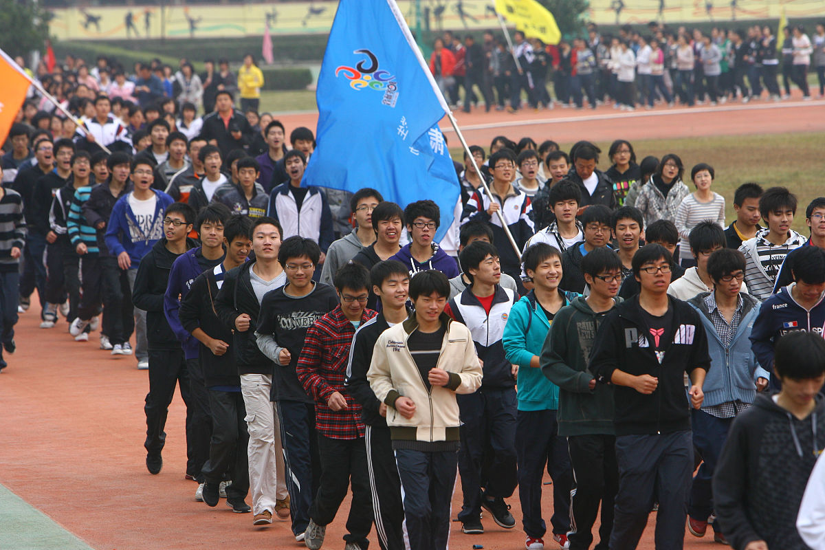 (宁波,杭州平面媒体11月3日13时请勿下载使用,谢谢合作)2010年11月2日
