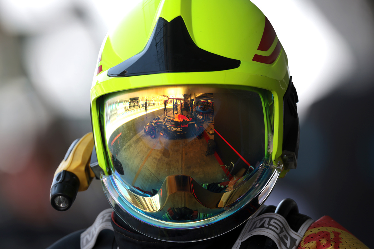 最佳骑行头盔评论：舒适、安全、透气