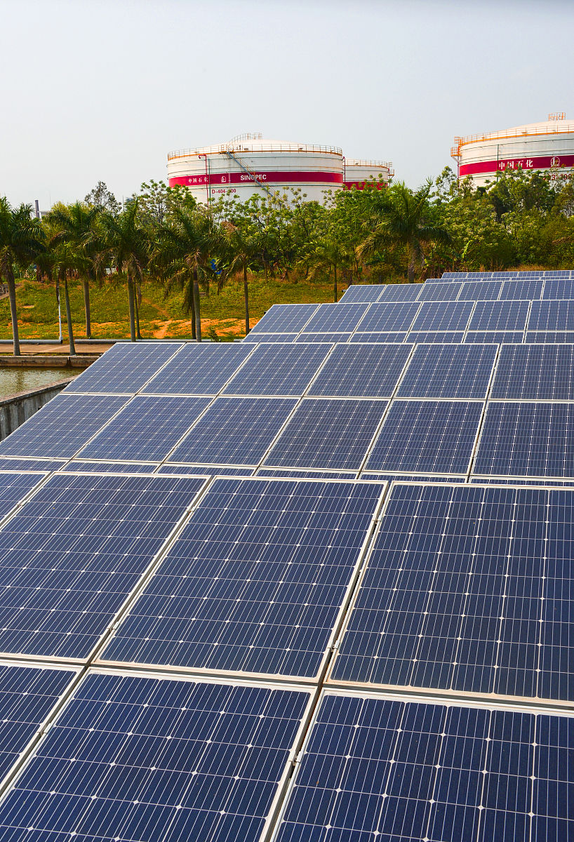 我的论文是5MW太阳能光伏发电系统你可以给我一个思路怎么去完成它吗