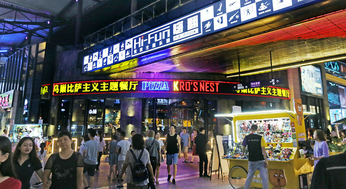 给我100个不重复的有关争夺冠军的四字词语