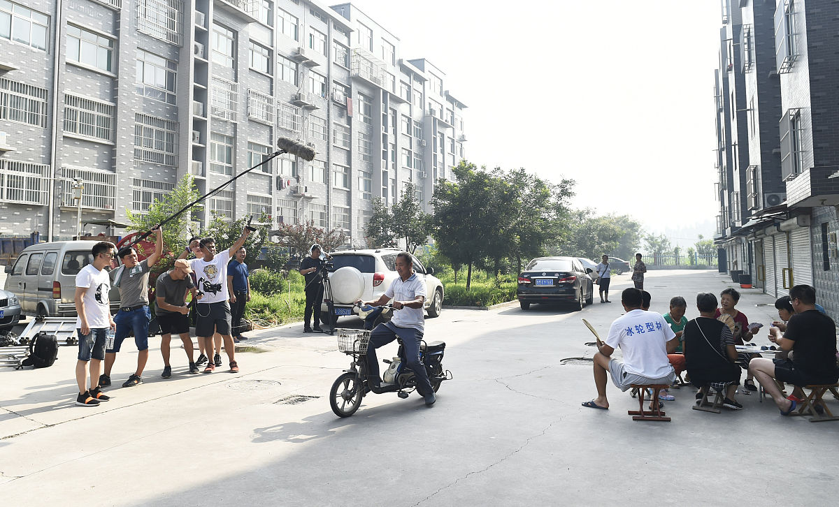 低成本微电影剧本：无需复杂剧情，快速制作'我心中的思政课'