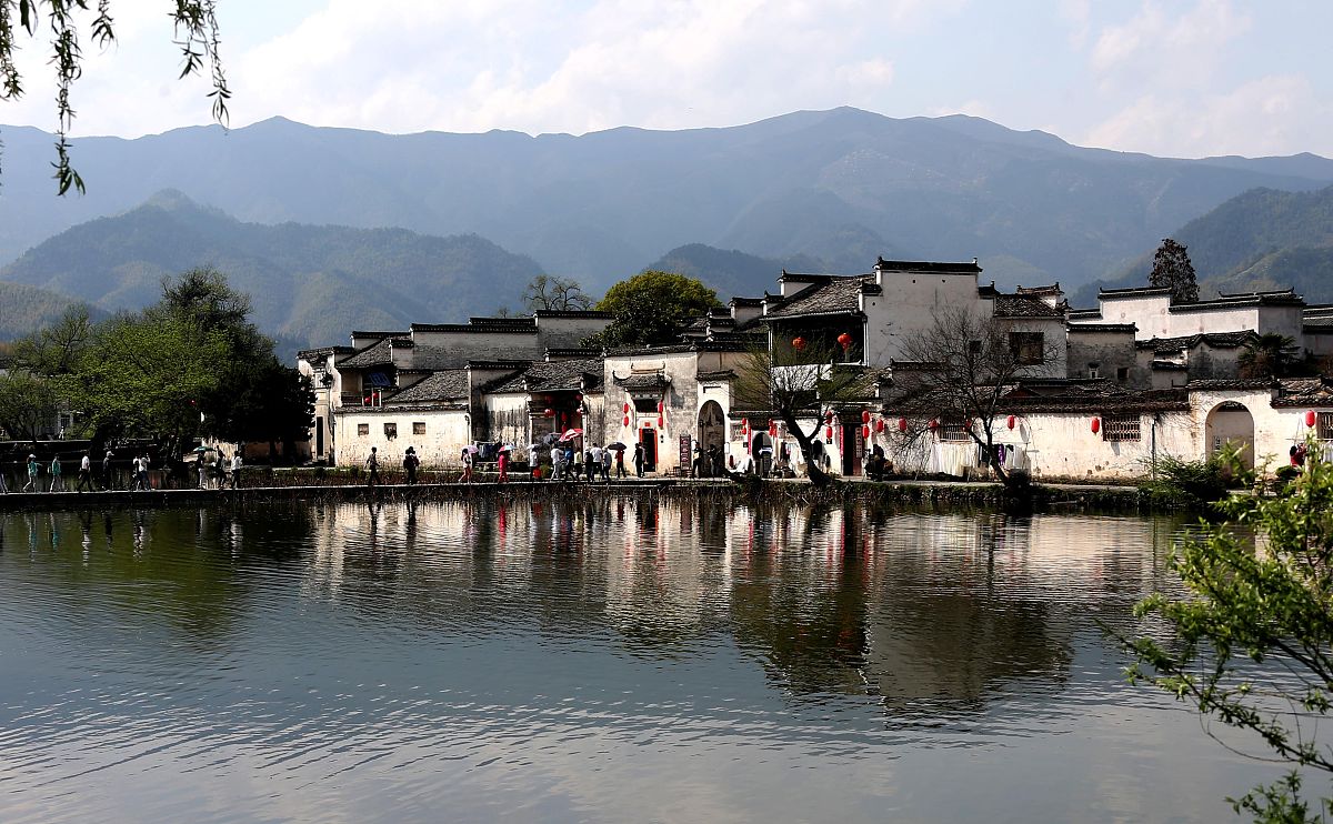 安徽风景名胜:探索黄山、水乡古镇等迷人景点