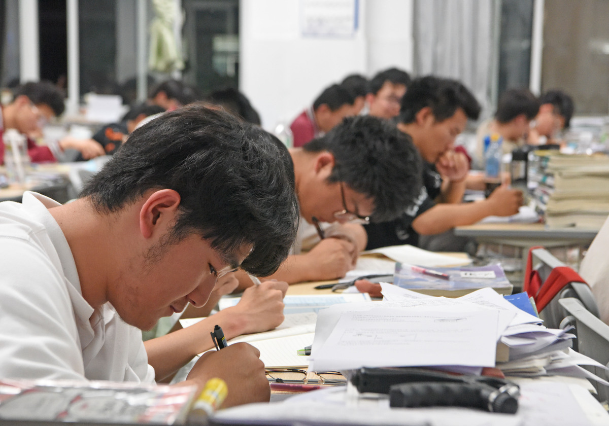 淮南市考研考公自习室项目可行性分析