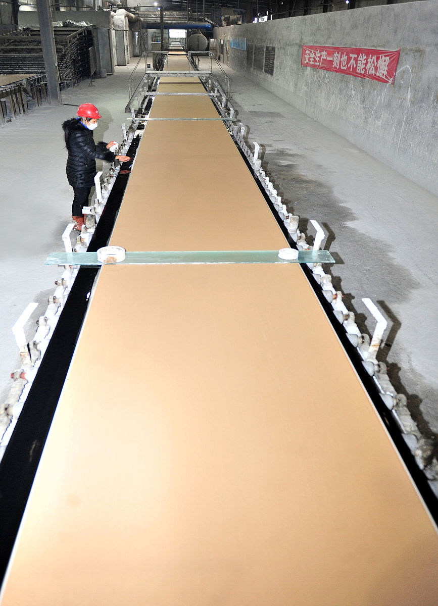 沉积物中磷循环微生物获取硫源途径与相关基因