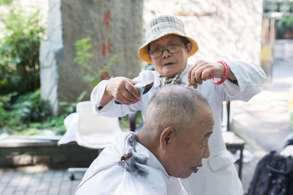 白发如新是什么意思