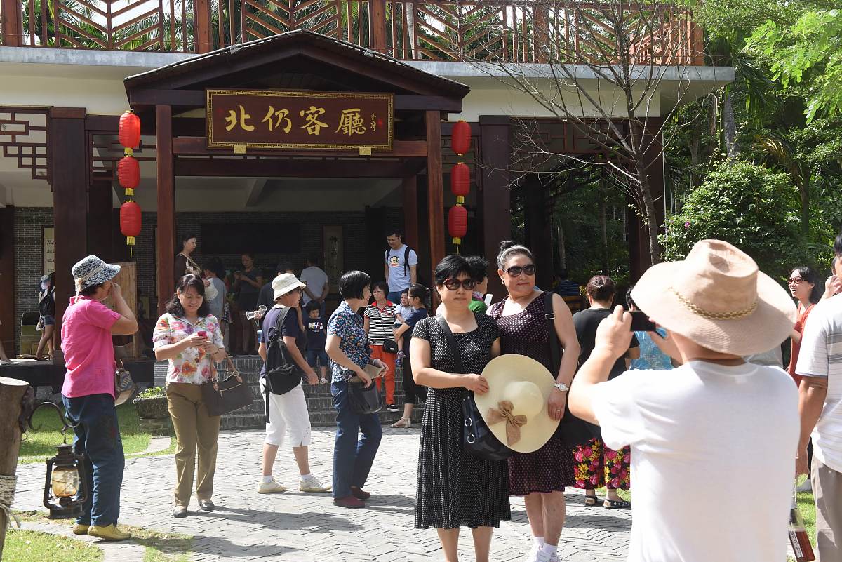 乡村旅游讲解员的即兴表达