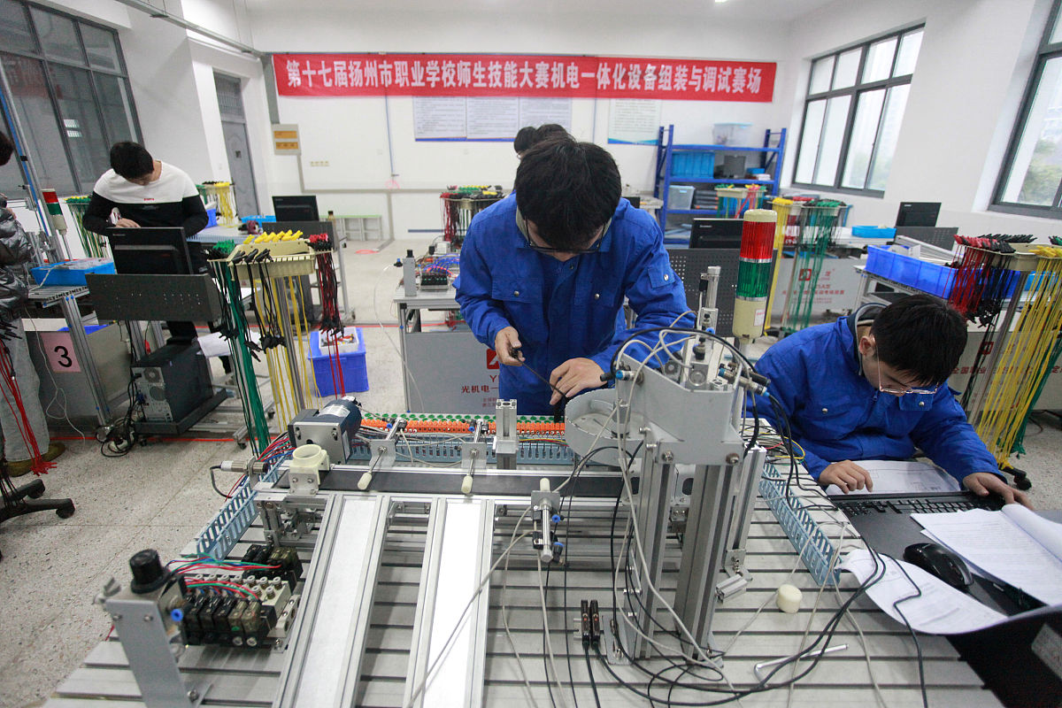 重庆模具制造与维修专业学校哪家强这几所学校别错过!