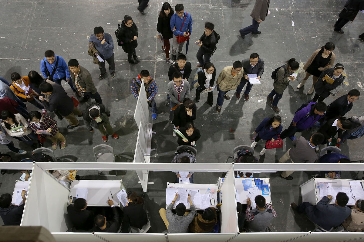 贵阳中专热门专业推荐：电子信息、旅游管理、机械制造、建筑工程