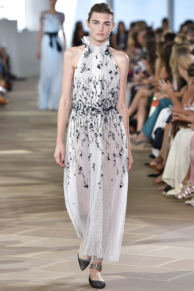 西北政法大学的英语专业招多少人