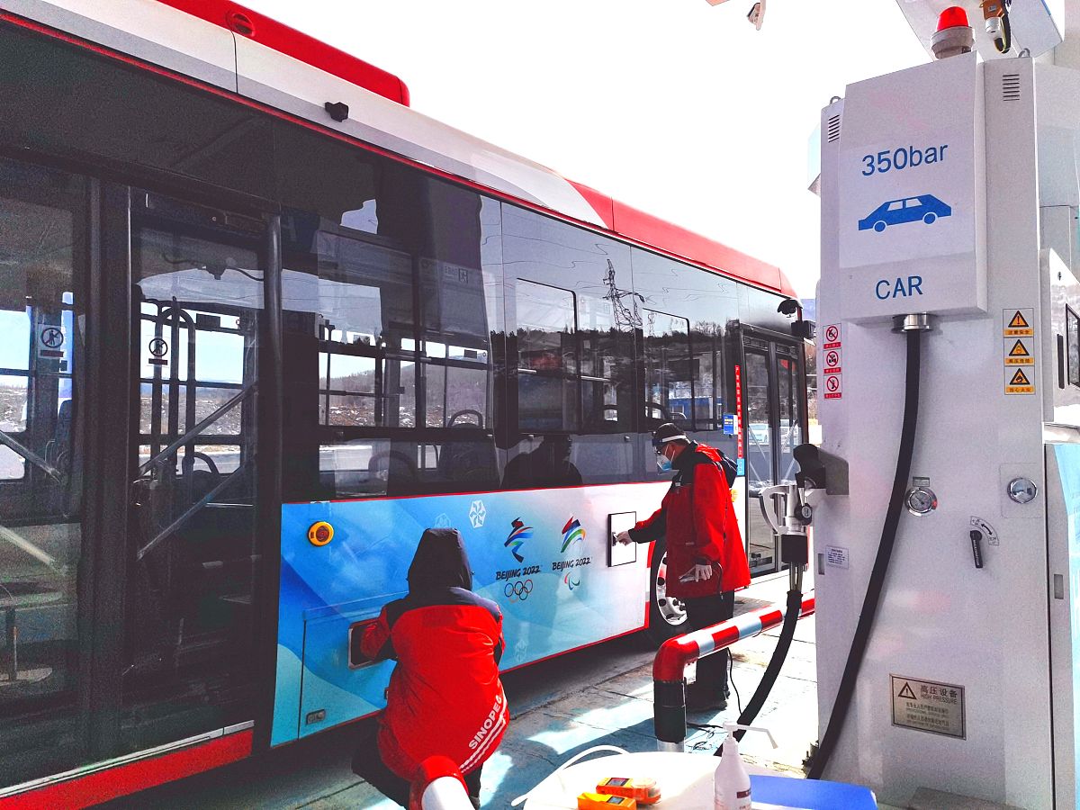 氢气对应的爆炸极限错误的是