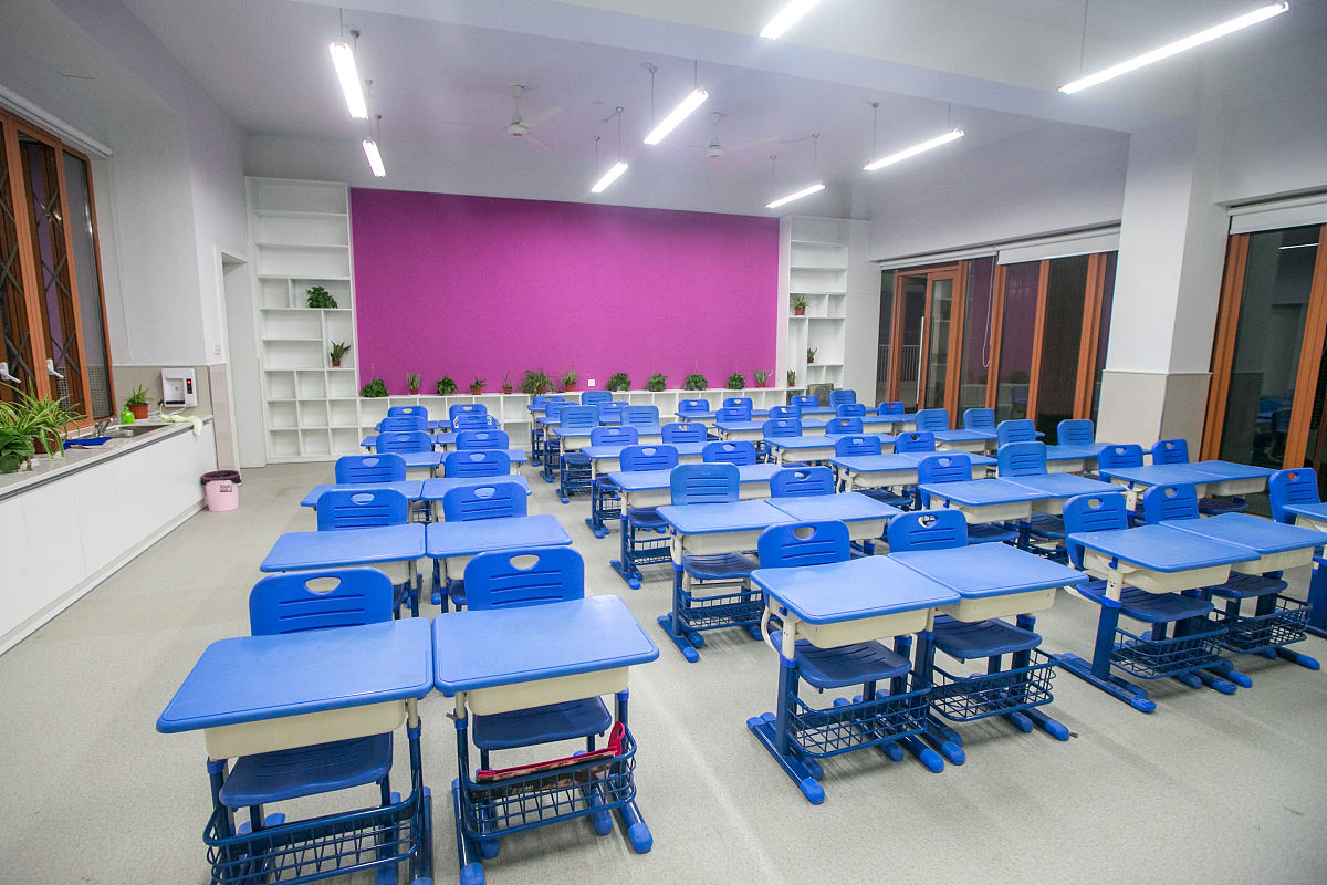 玉林商贸技工学校办学条件：优越的教学环境和注重实践的教育理念
