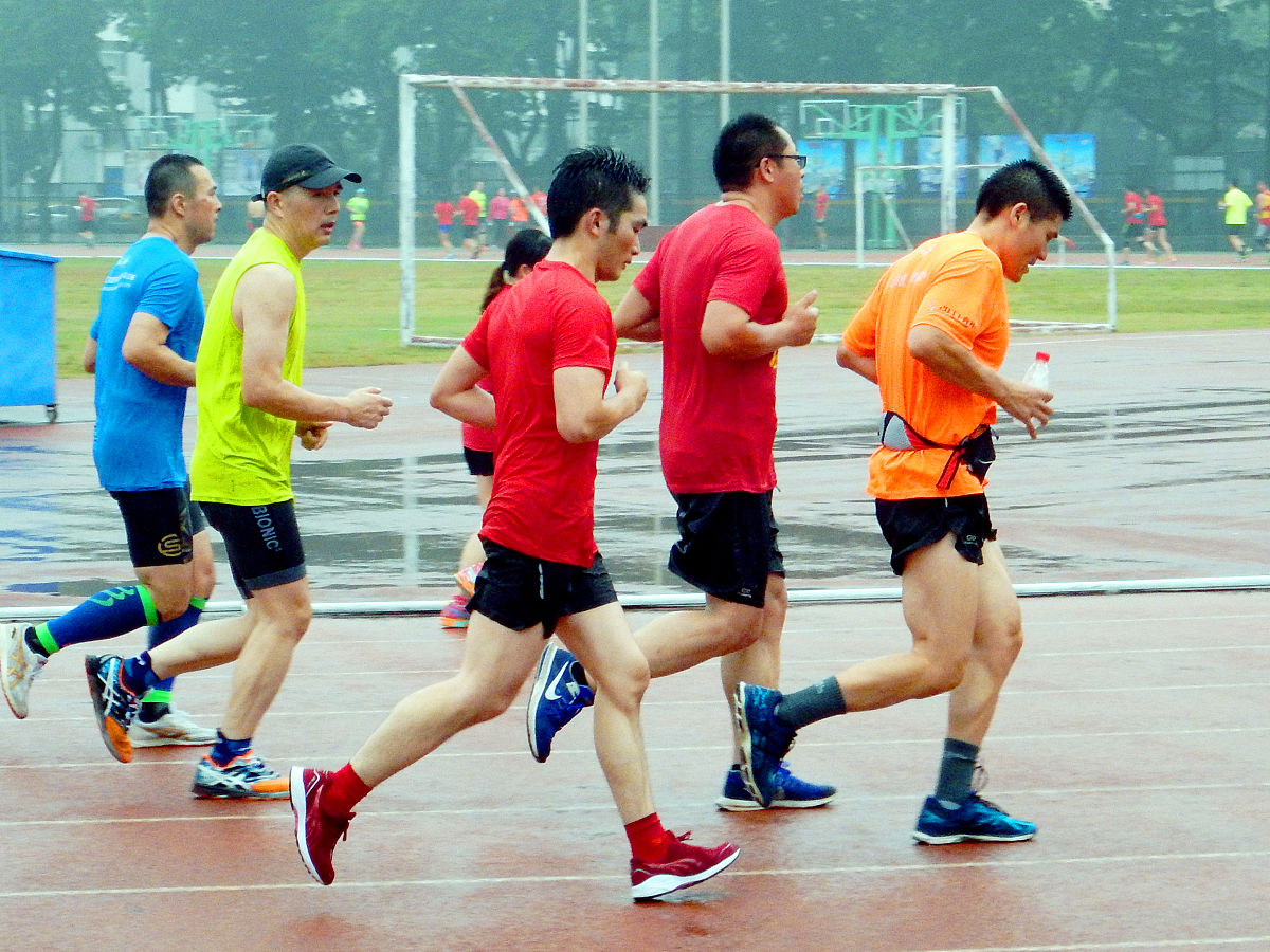 中长跑提升心肺能力计划方案：提高耐力，增强体质