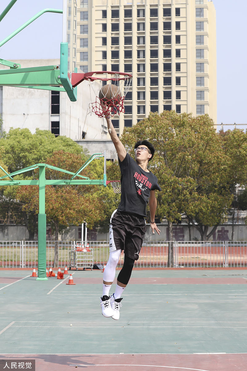 张家港市第三职业高级中学2023年地址、乘车路线及学校特色