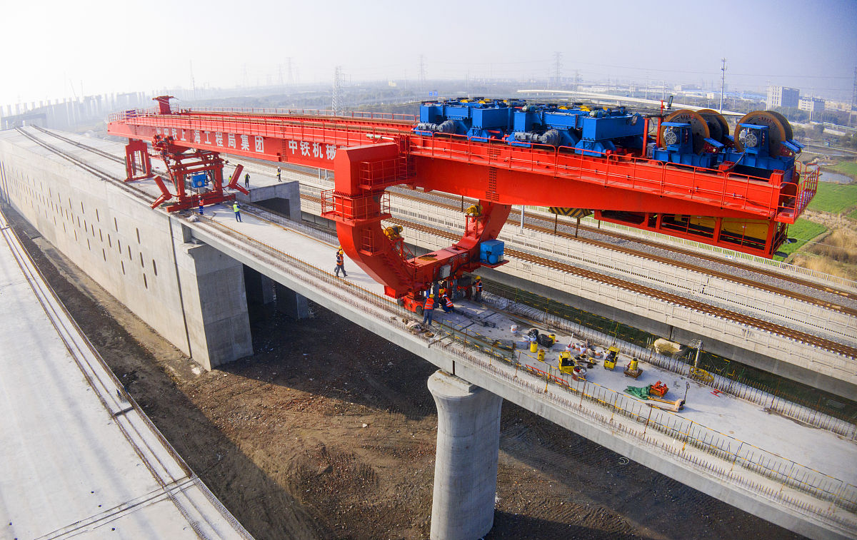 贵阳铁路运输学校就业前景分析：铁路行业发展机遇