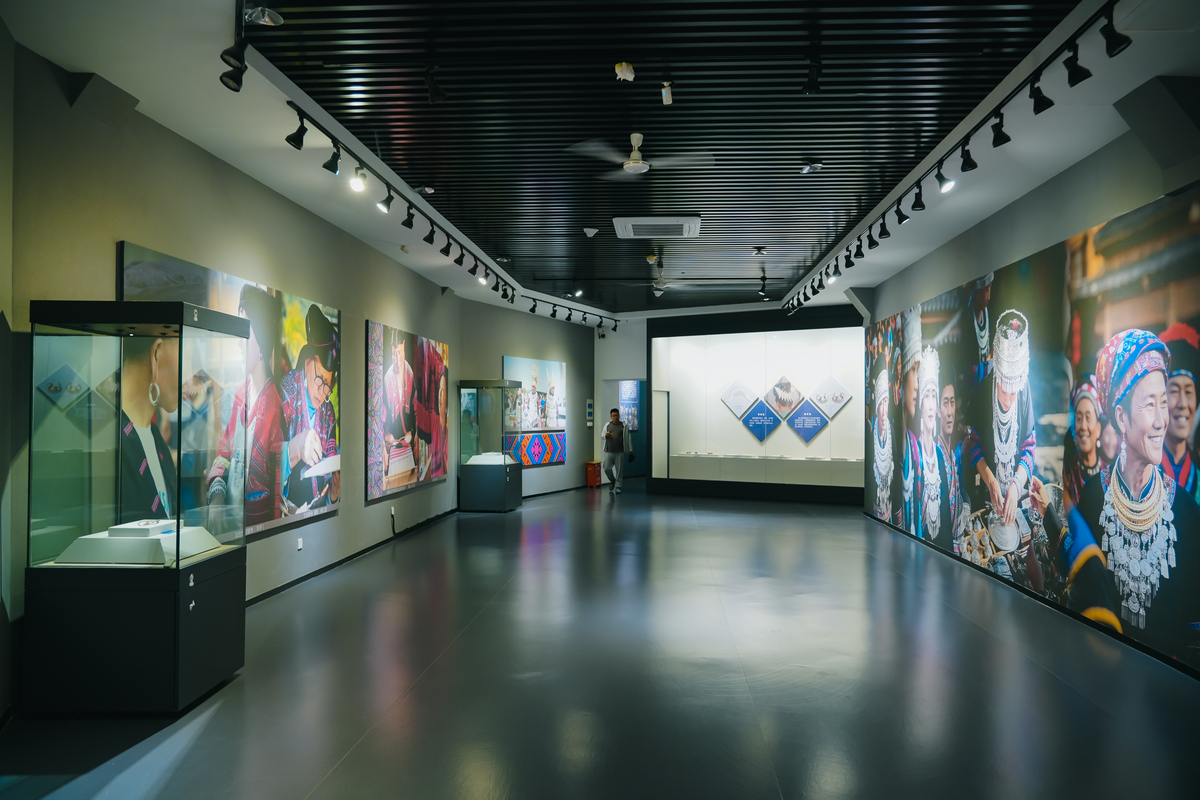 文化艺术品虚拟展览：趋势、设计与商业化