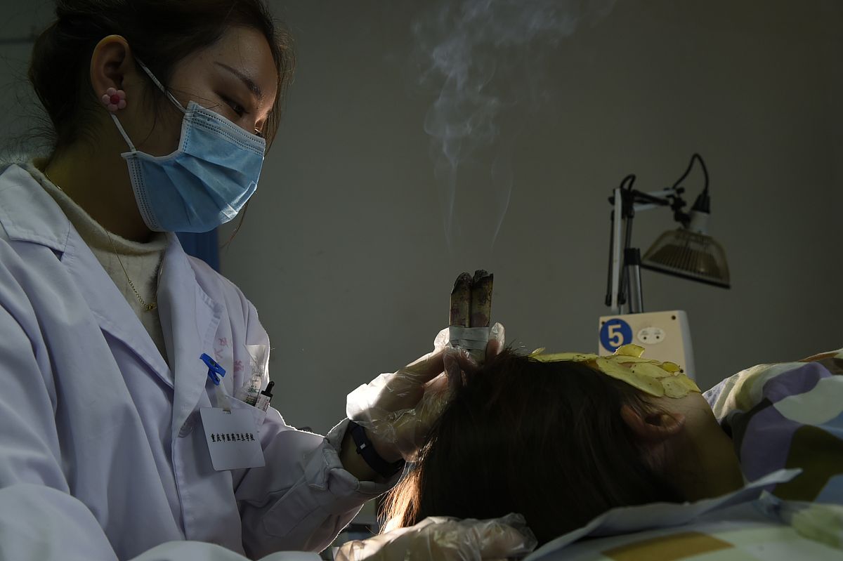 子宫腺肌病合并子宫肌瘤怎么办？门诊治疗方法详解