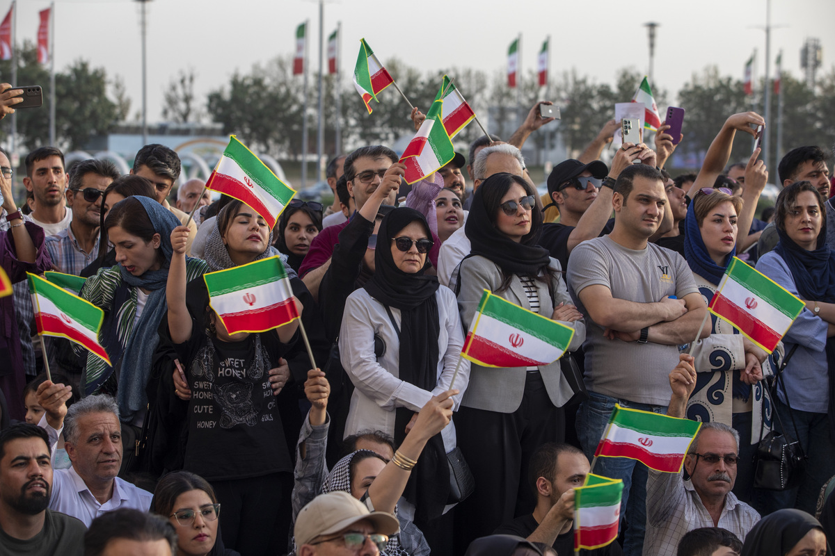 Which international holiday destinations offering a combination of both cultural and sun & beach activities you recently read heard or seen any advertising for