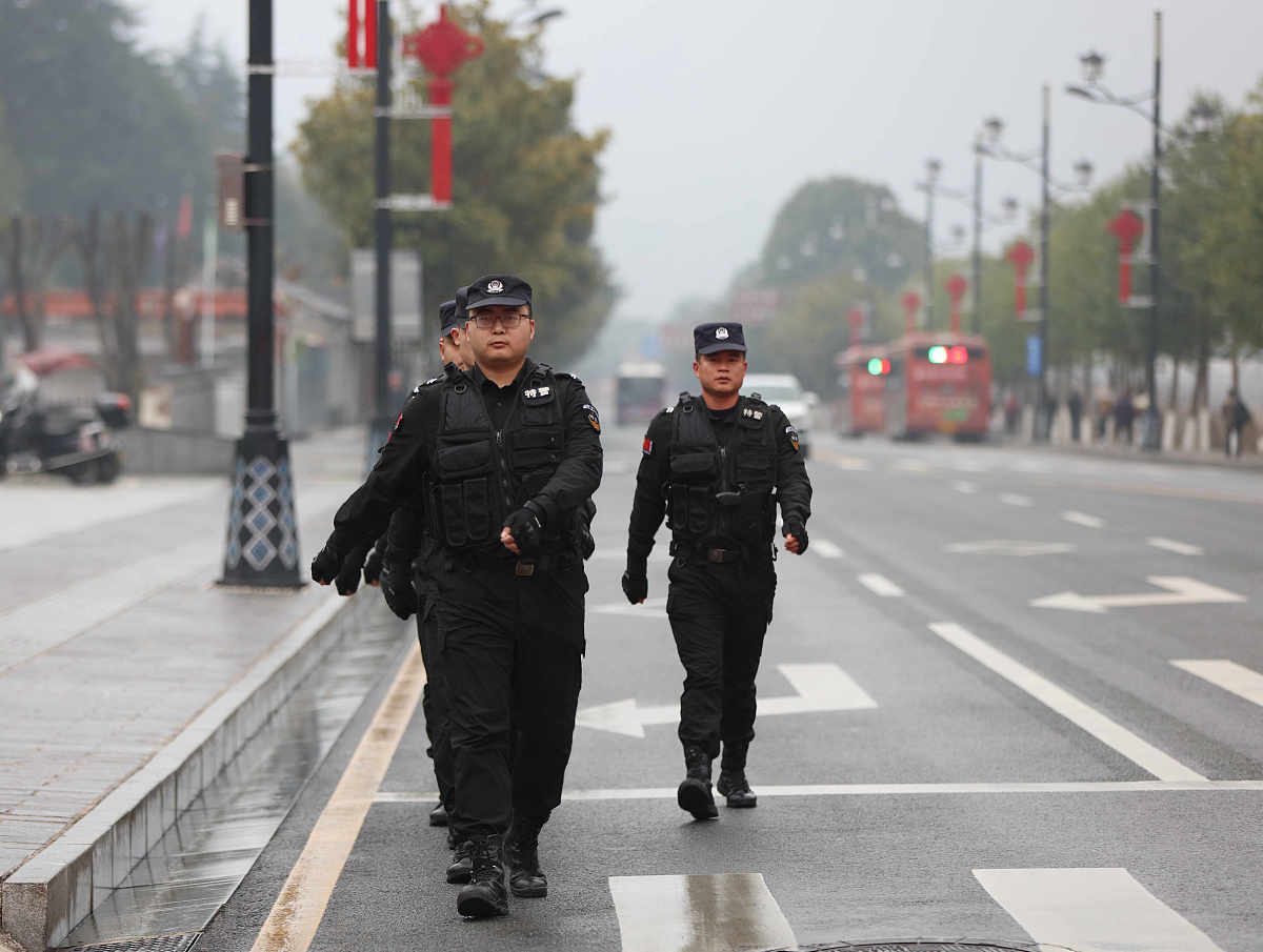 提升巡特警街面控制力：巡处一体模式下优化方案