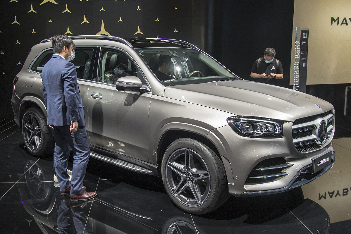 写几个GLS450的抖音短视频前五秒能勾起好奇心的创意文案