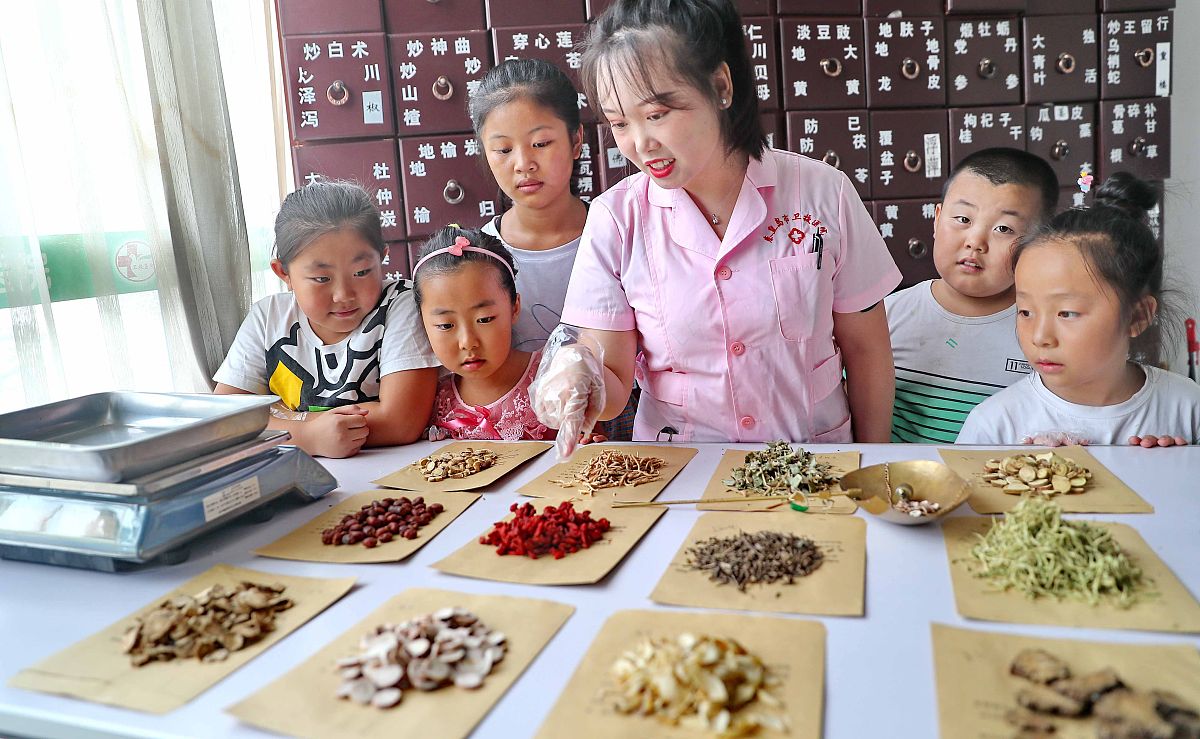 秦皇岛2022年读卫校有前途吗