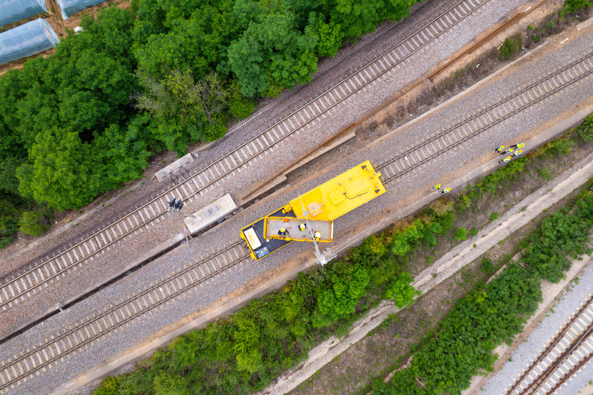 成都铁路机电工程学校分享：铁路线路与国铁接轨管理方法