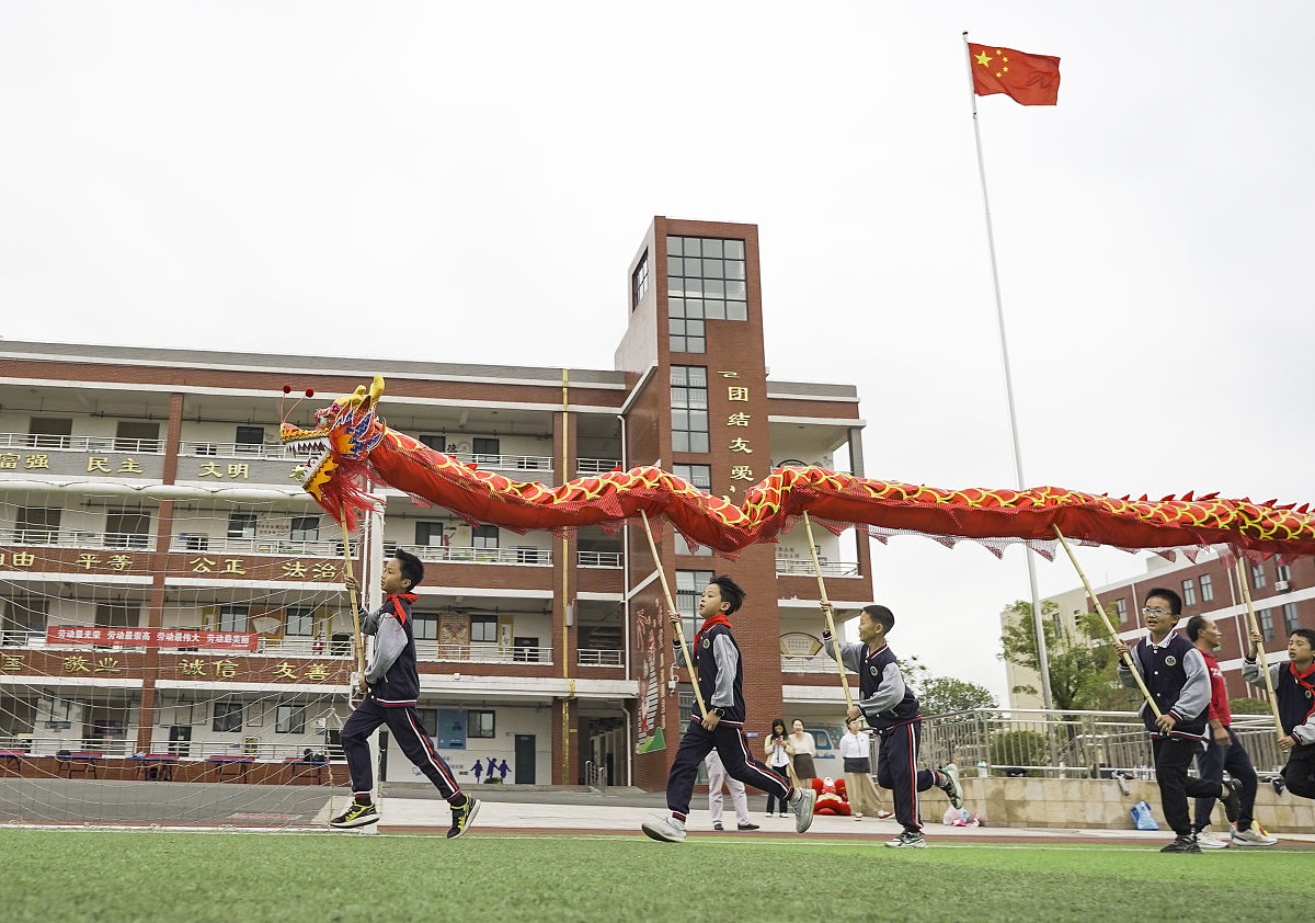 安顺初中毕业生适合读中专吗？| 升学指南