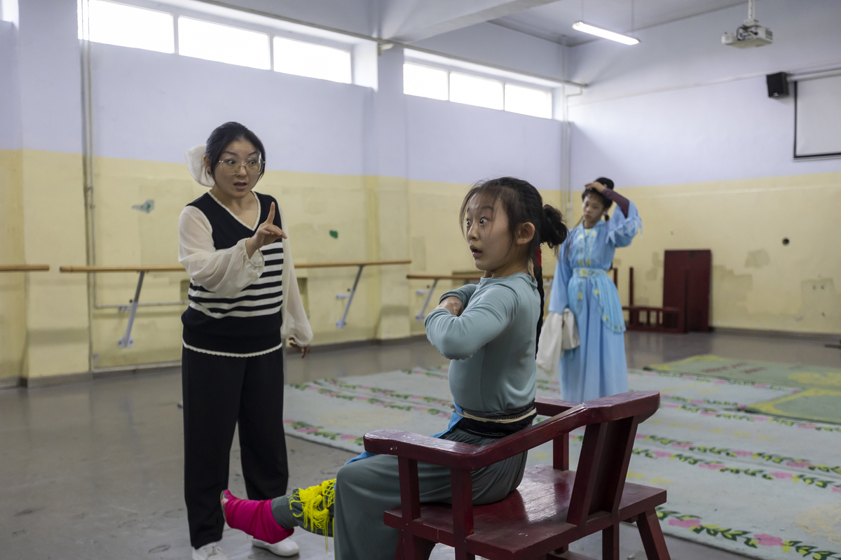 太原聋人学校2023年专业设置：计算机、美术、聋人文化、职业培训等