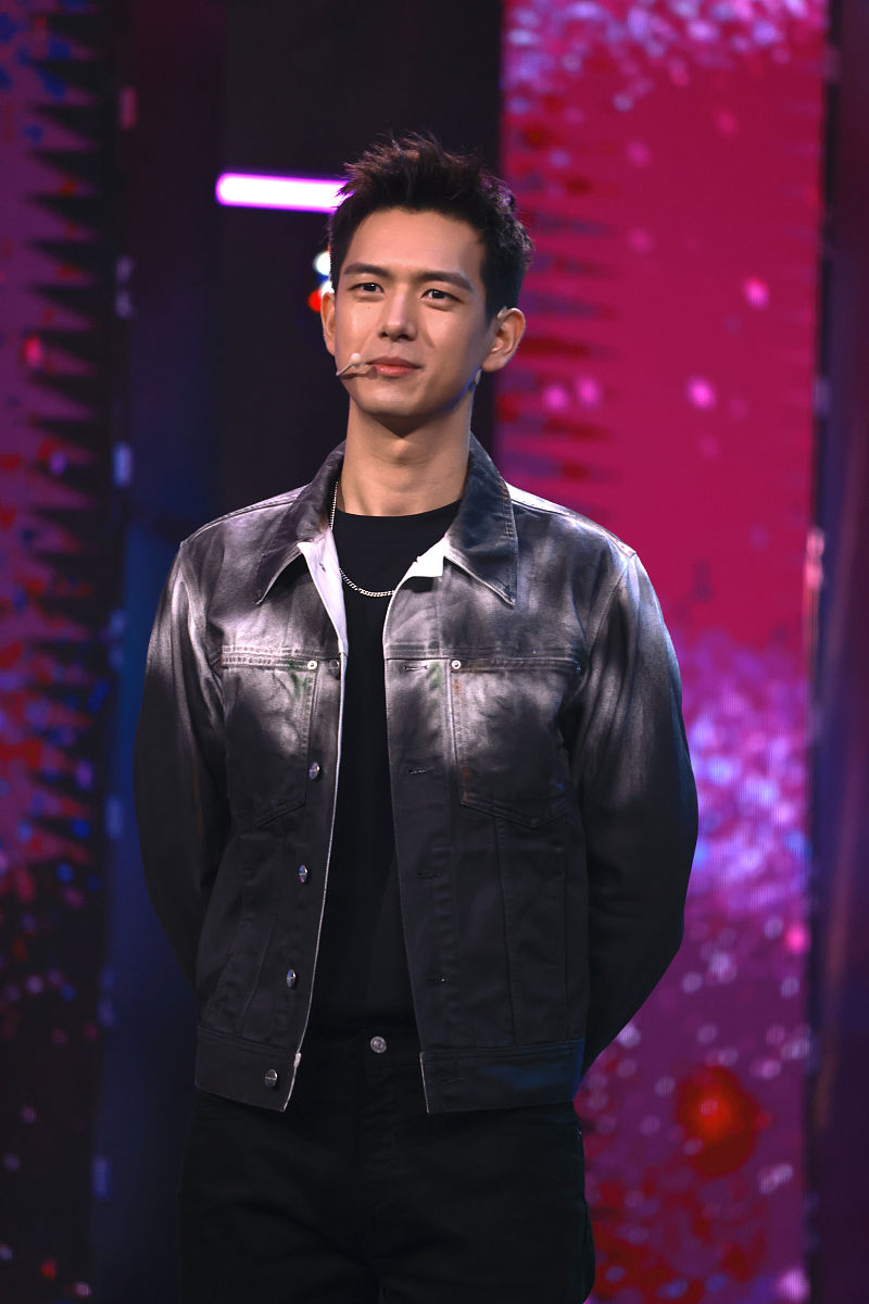 2021年5月16日,苏州,qq名人赛全明星王牌赛王者荣耀专场.李现